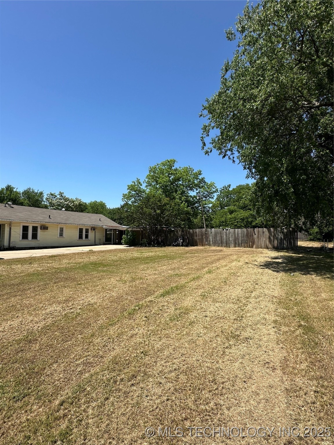 417 E Street SE Ardmore OK 73401