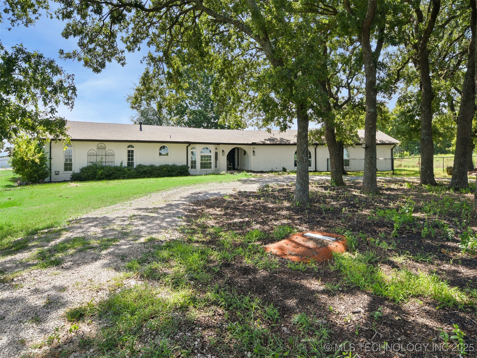 1348 Gene Autry Road Ardmore OK 73401