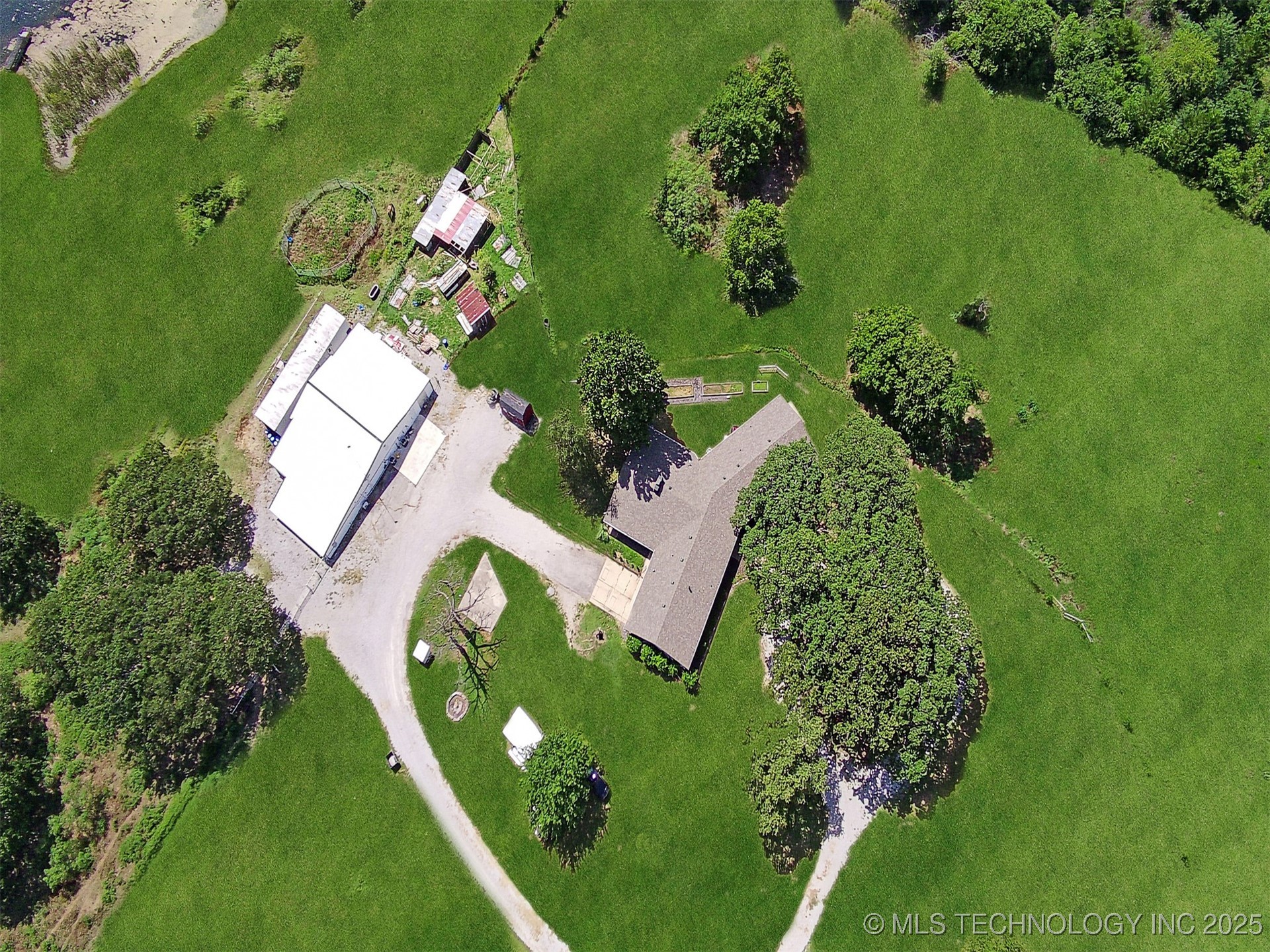 1348 Gene Autry Road Ardmore OK 73401