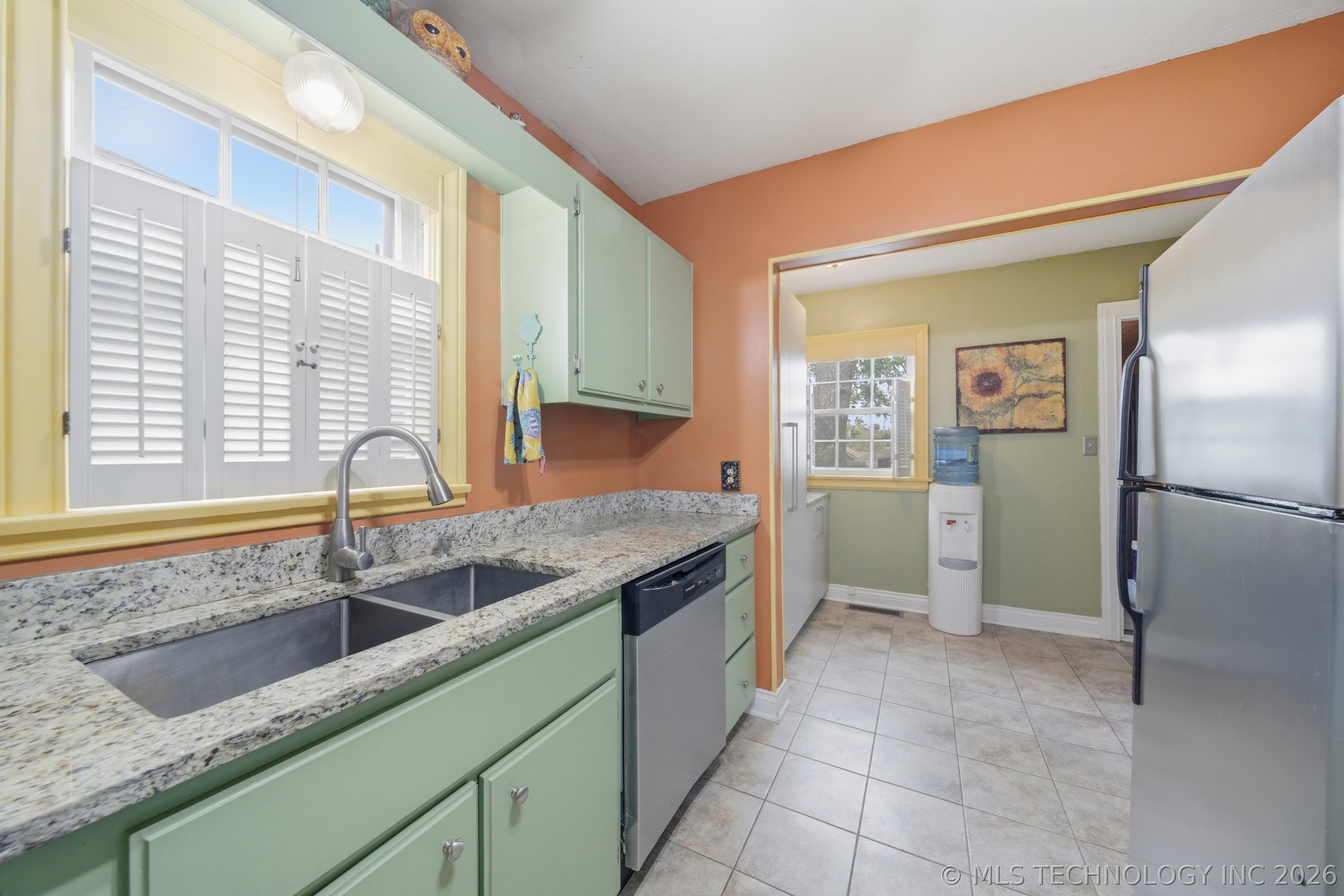1915 S Yorktown Avenue Tulsa OK 74104