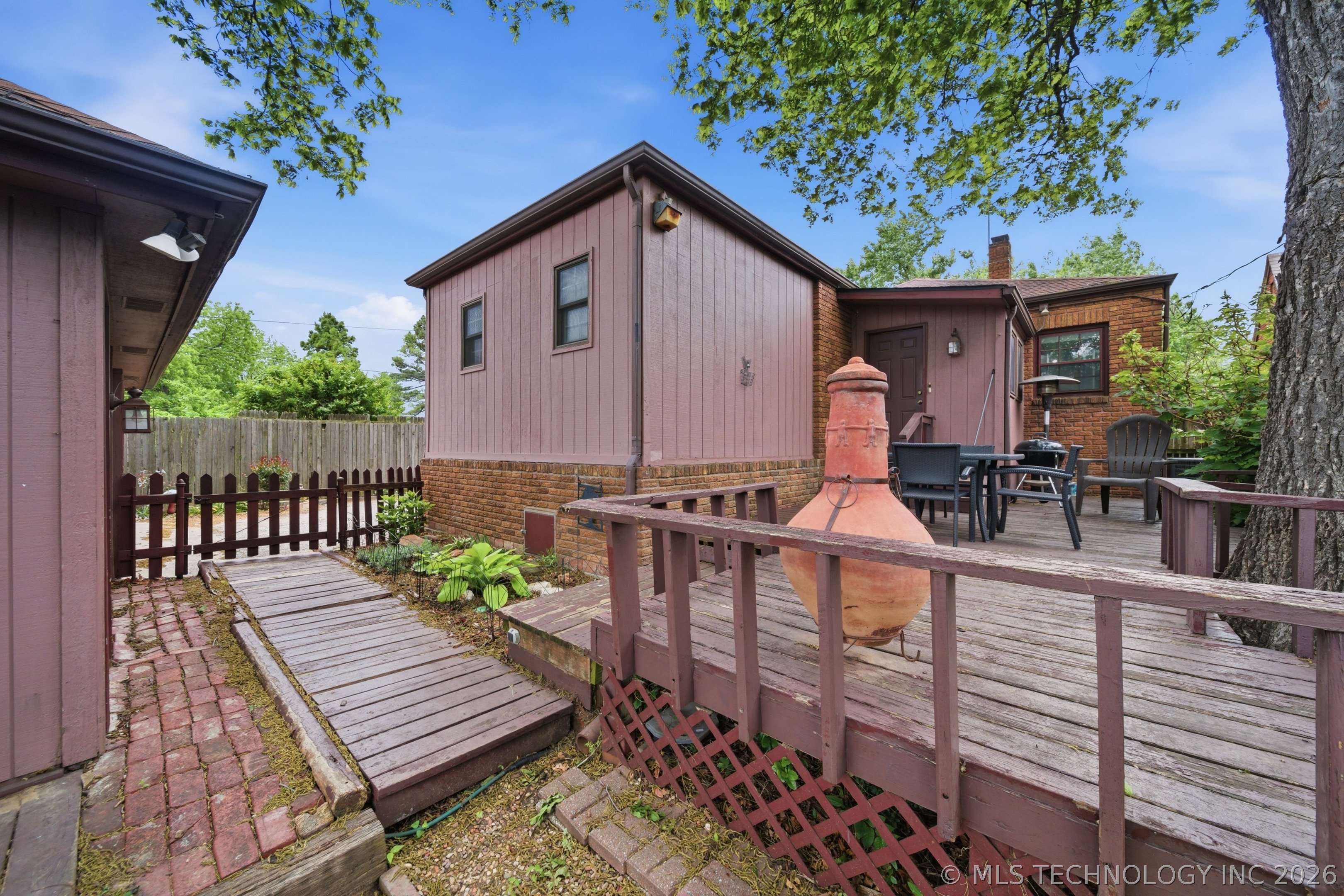 1915 S Yorktown Avenue Tulsa OK 74104
