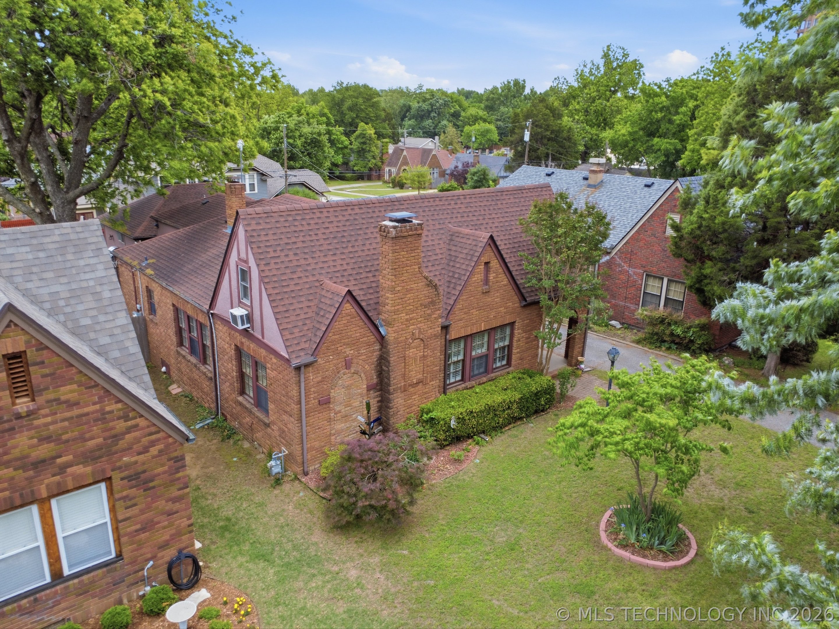 1915 S Yorktown Avenue Tulsa OK 74104