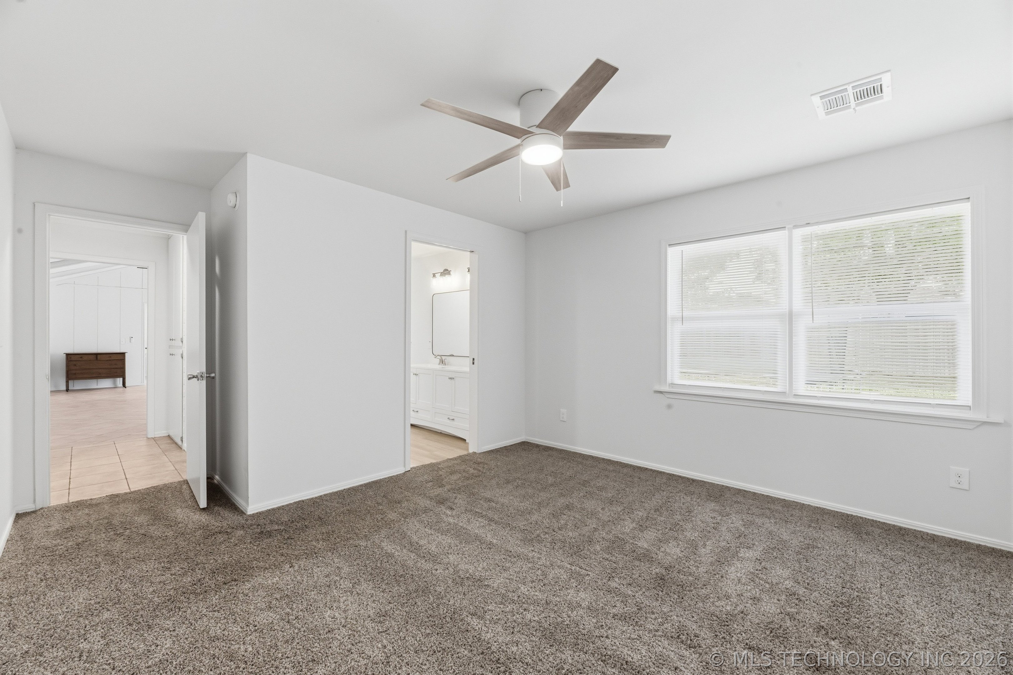 1906 Rolling Hills Drive Bartlesville OK 74006