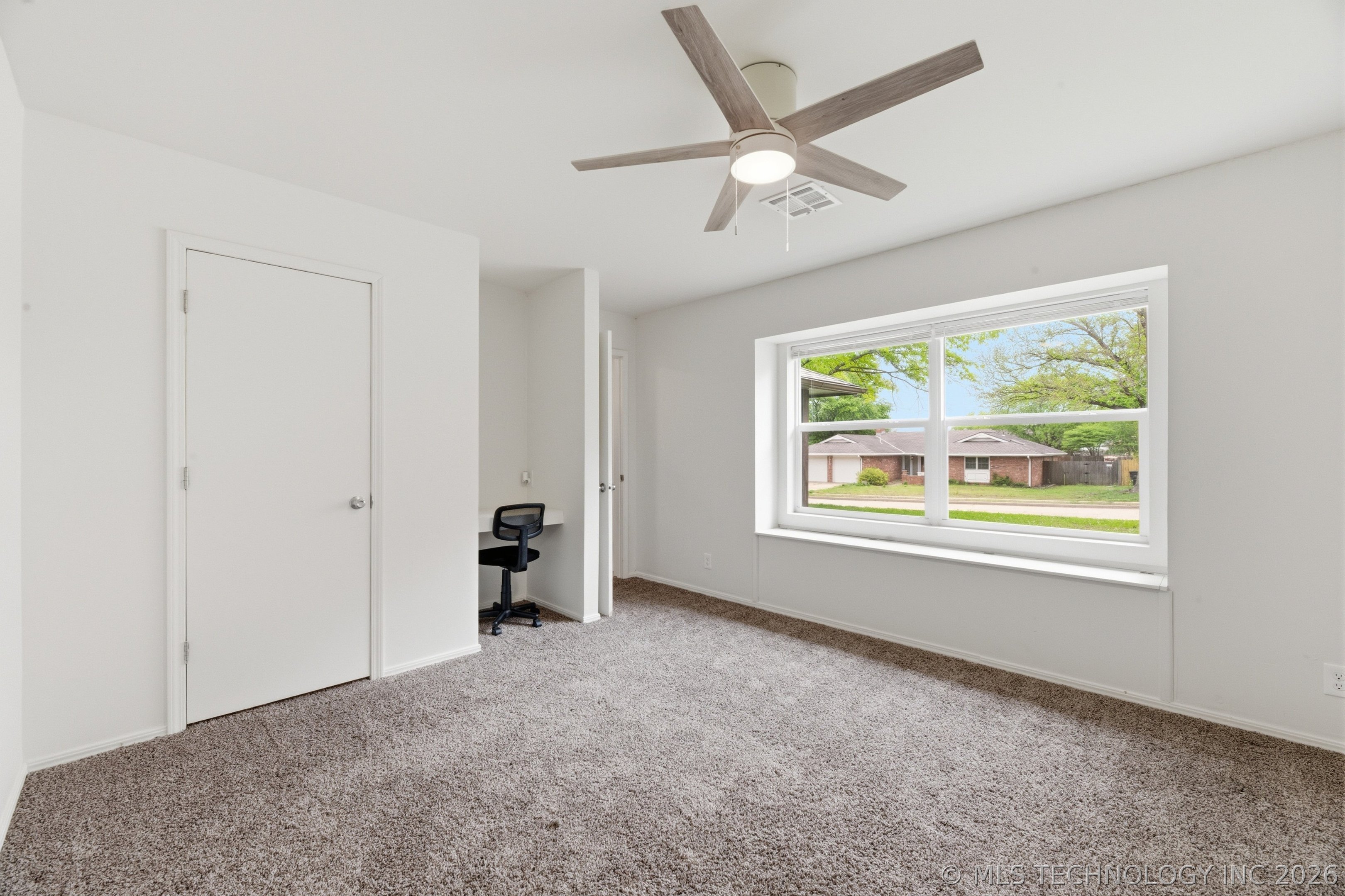 1906 Rolling Hills Drive Bartlesville OK 74006