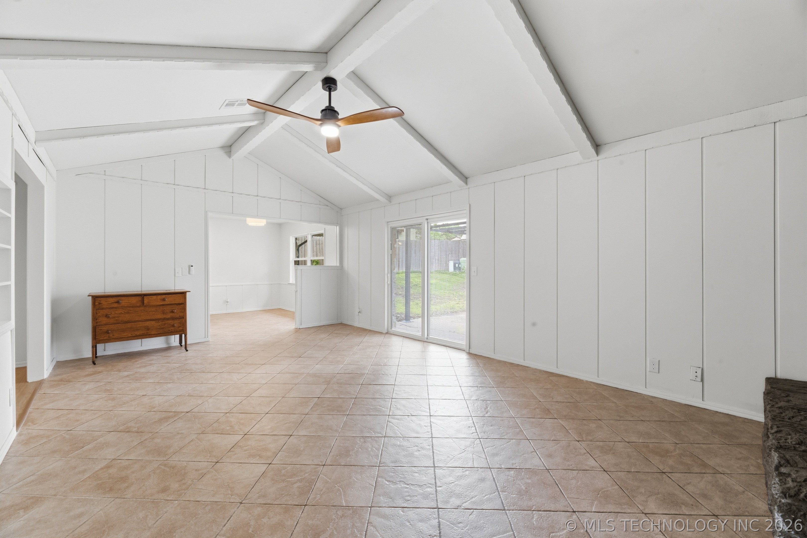 1906 Rolling Hills Drive Bartlesville OK 74006
