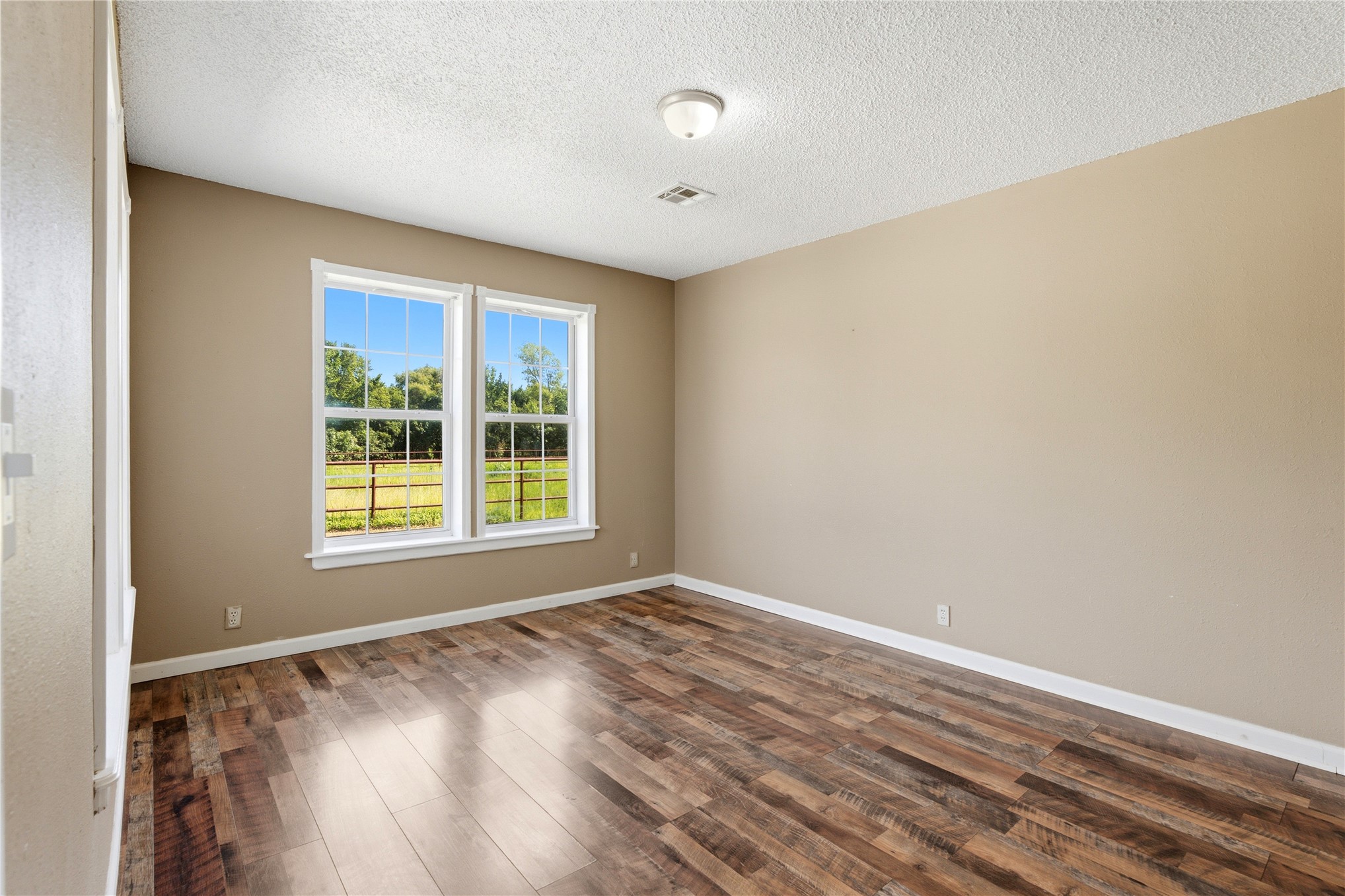380102 Old Highway 62 Okemah OK 74859