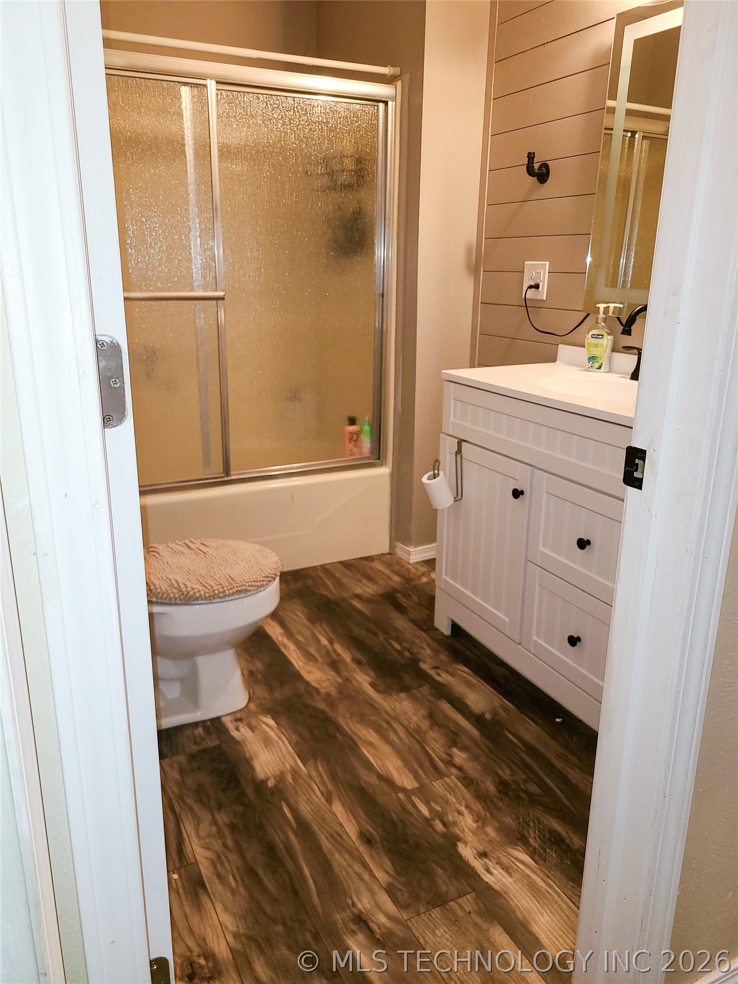 21331 W Cookson Bend Cookson OK 74427