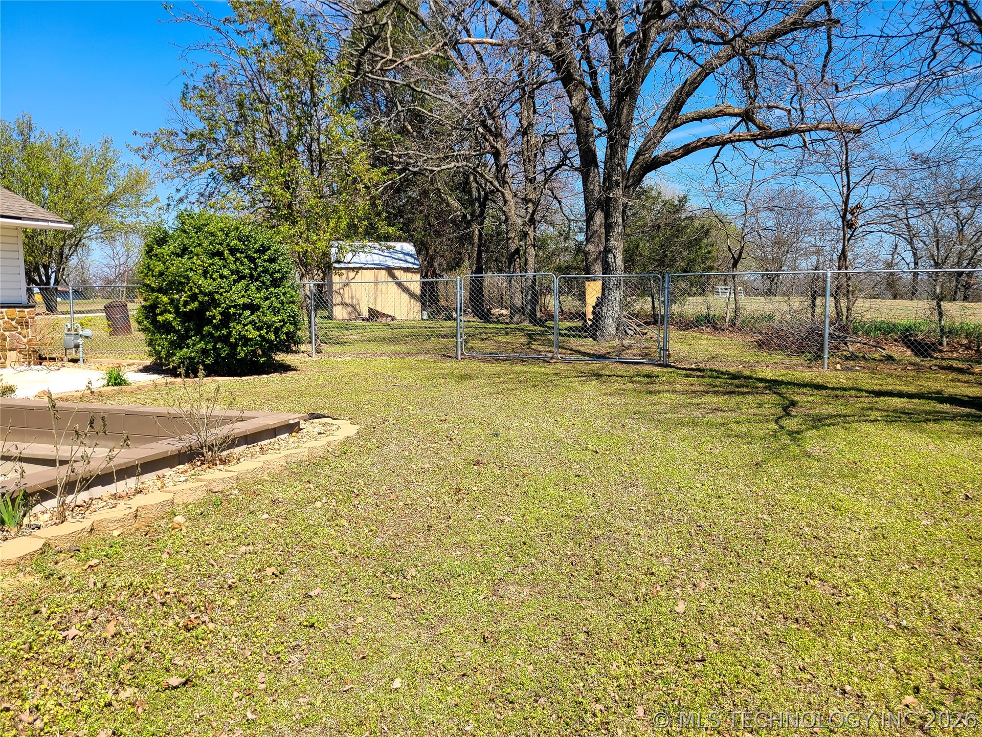 21331 W Cookson Bend Cookson OK 74427