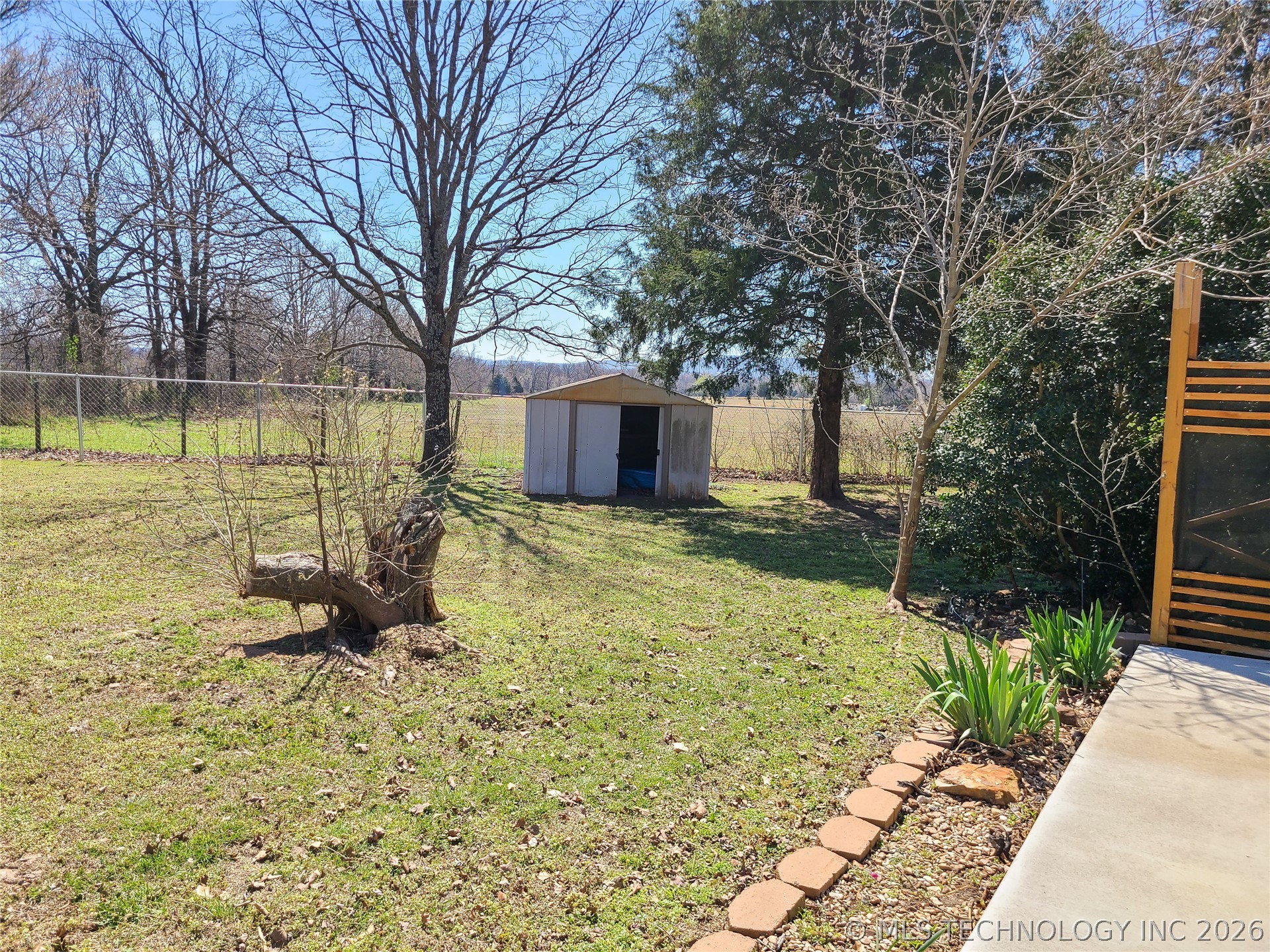 21331 W Cookson Bend Cookson OK 74427