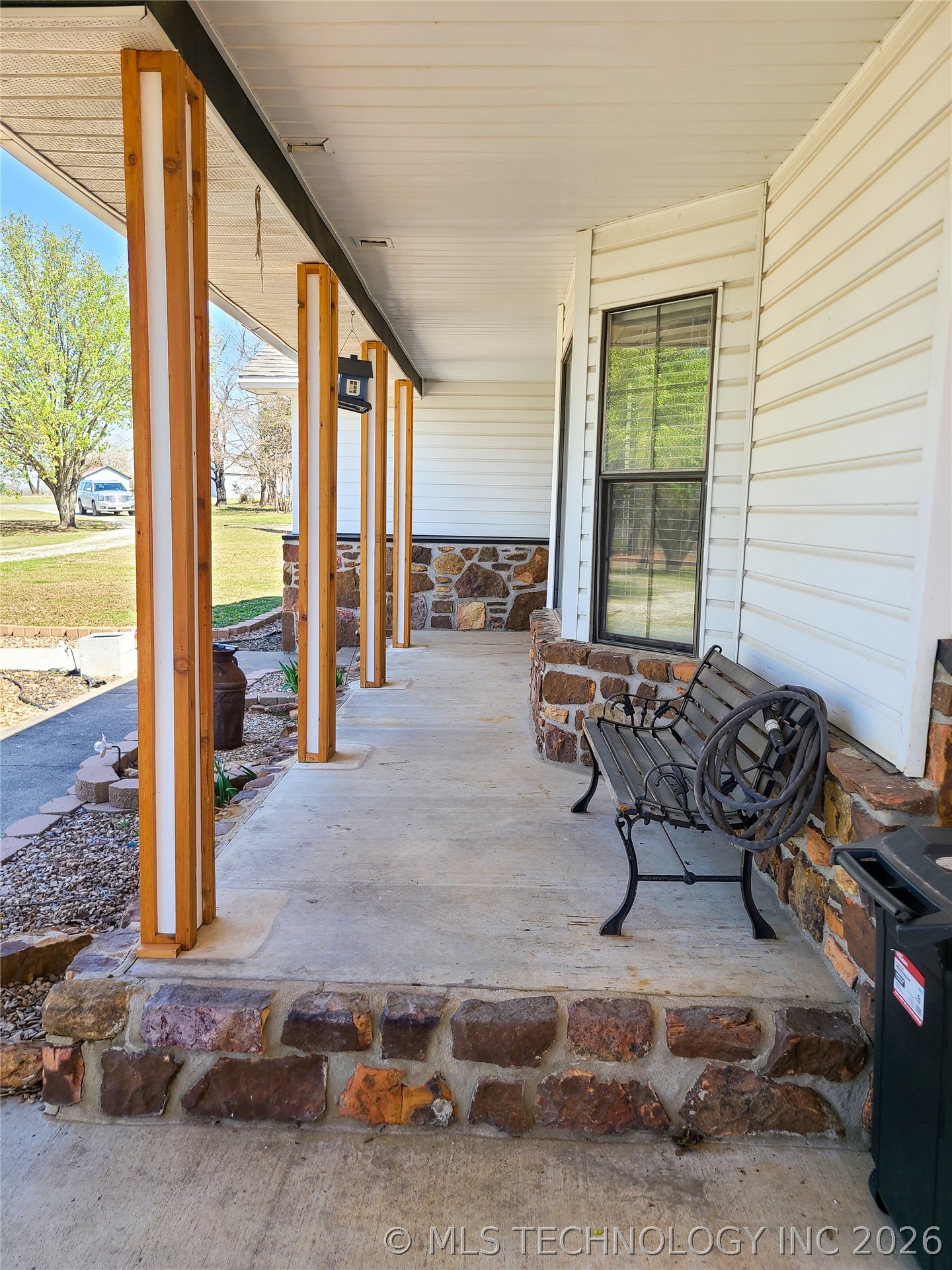 21331 W Cookson Bend Cookson OK 74427