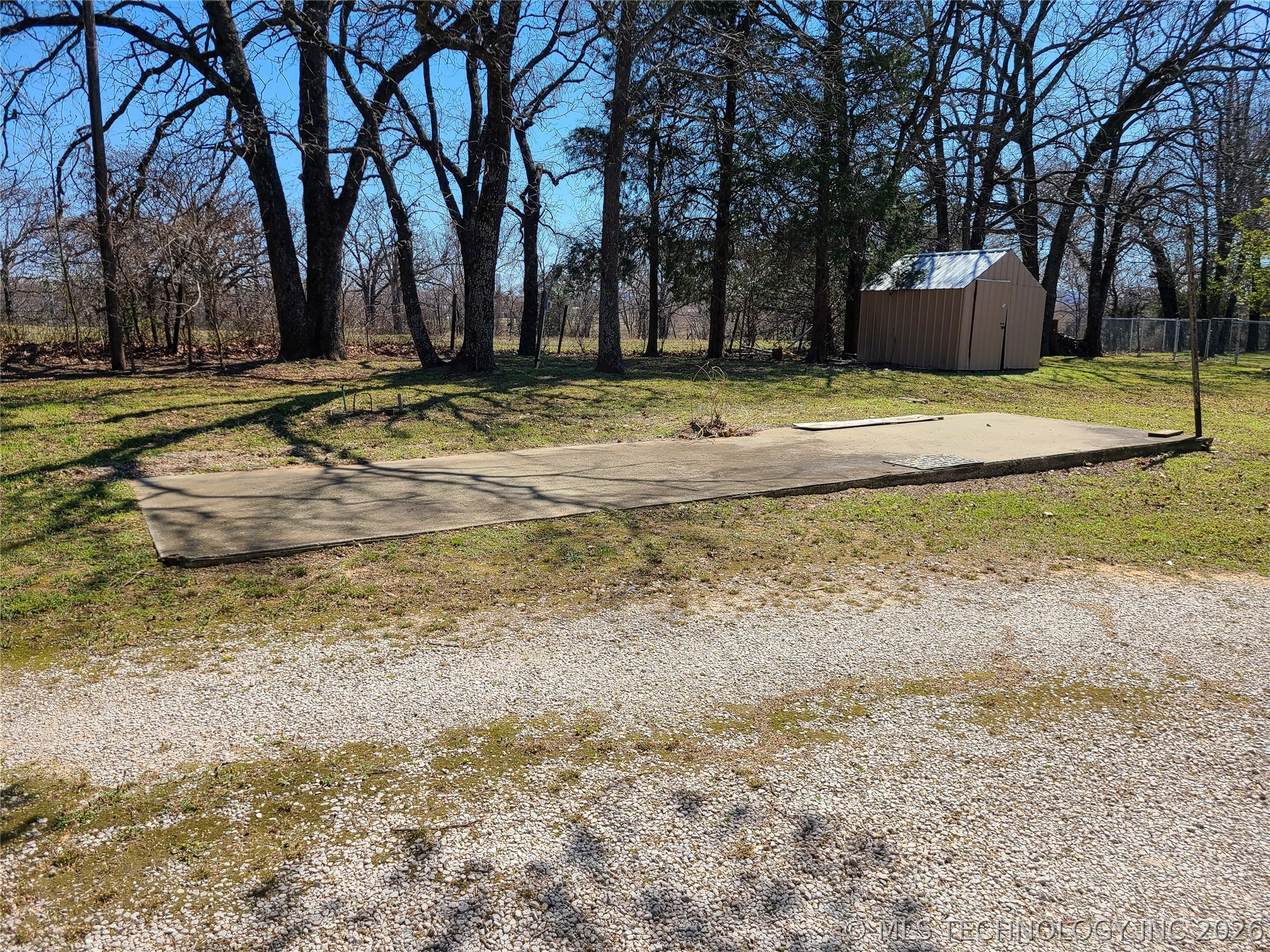 21331 W Cookson Bend Cookson OK 74427