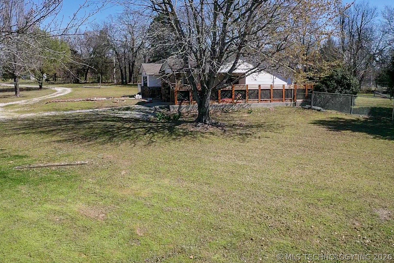 21331 W Cookson Bend Cookson OK 74427