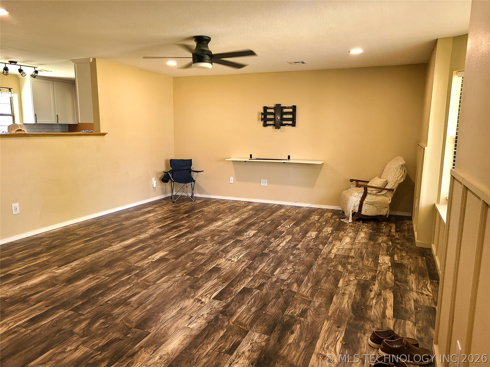 21331 W Cookson Bend Cookson OK 74427