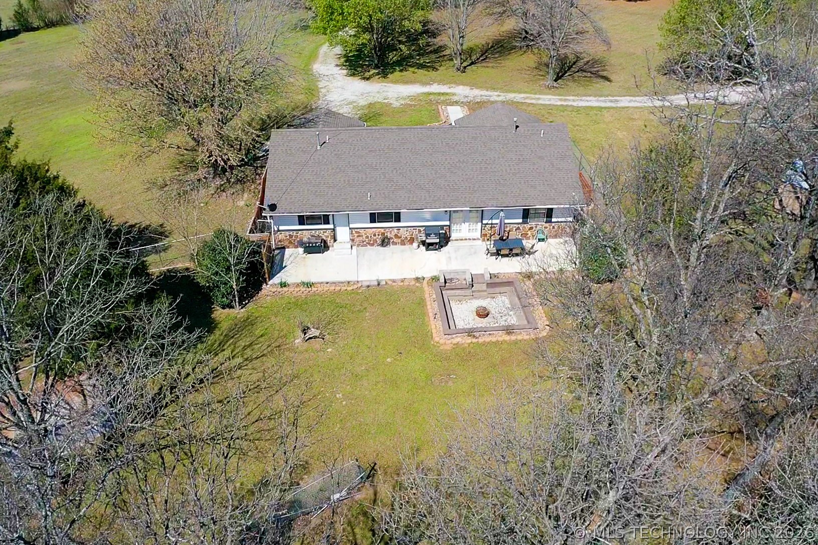 21331 W Cookson Bend Cookson OK 74427