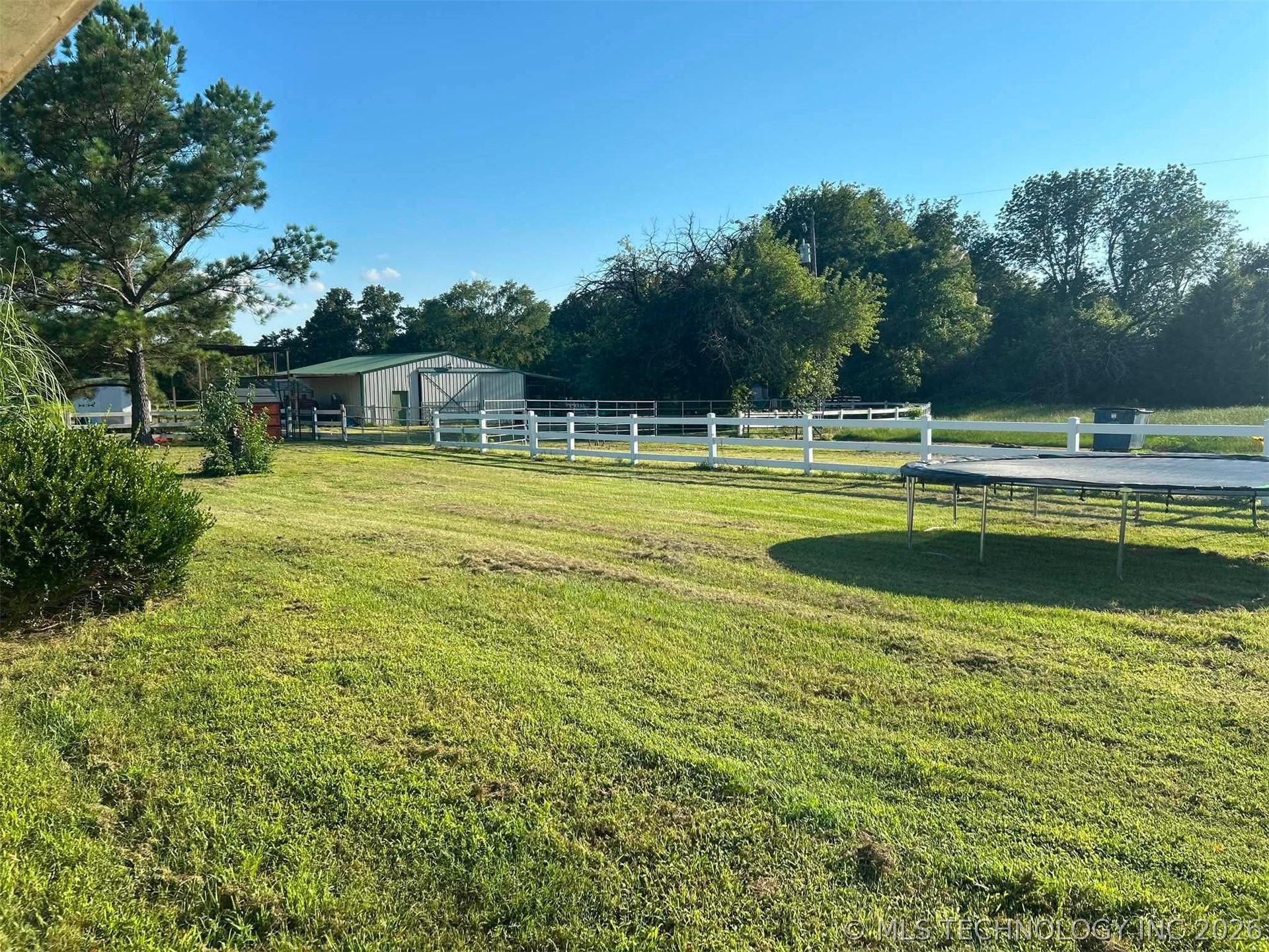 9735 E Sandy Creek Road Coleman OK 73432
