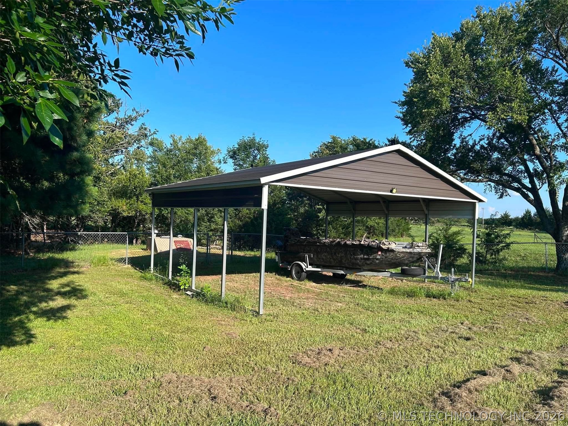 9735 E Sandy Creek Road Coleman OK 73432