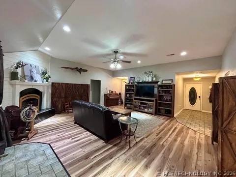 9735 E Sandy Creek Road Coleman OK 73432