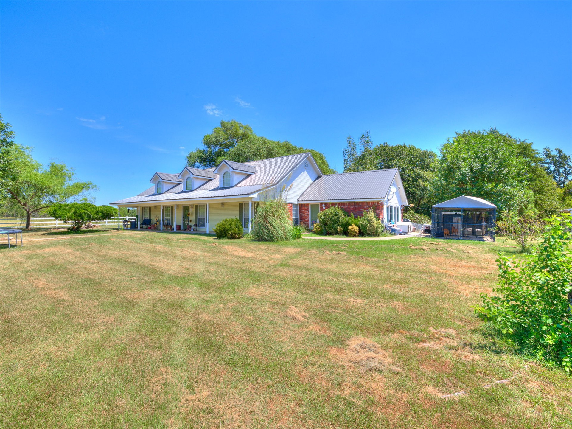 9735 E Sandy Creek Road Coleman OK 73432
