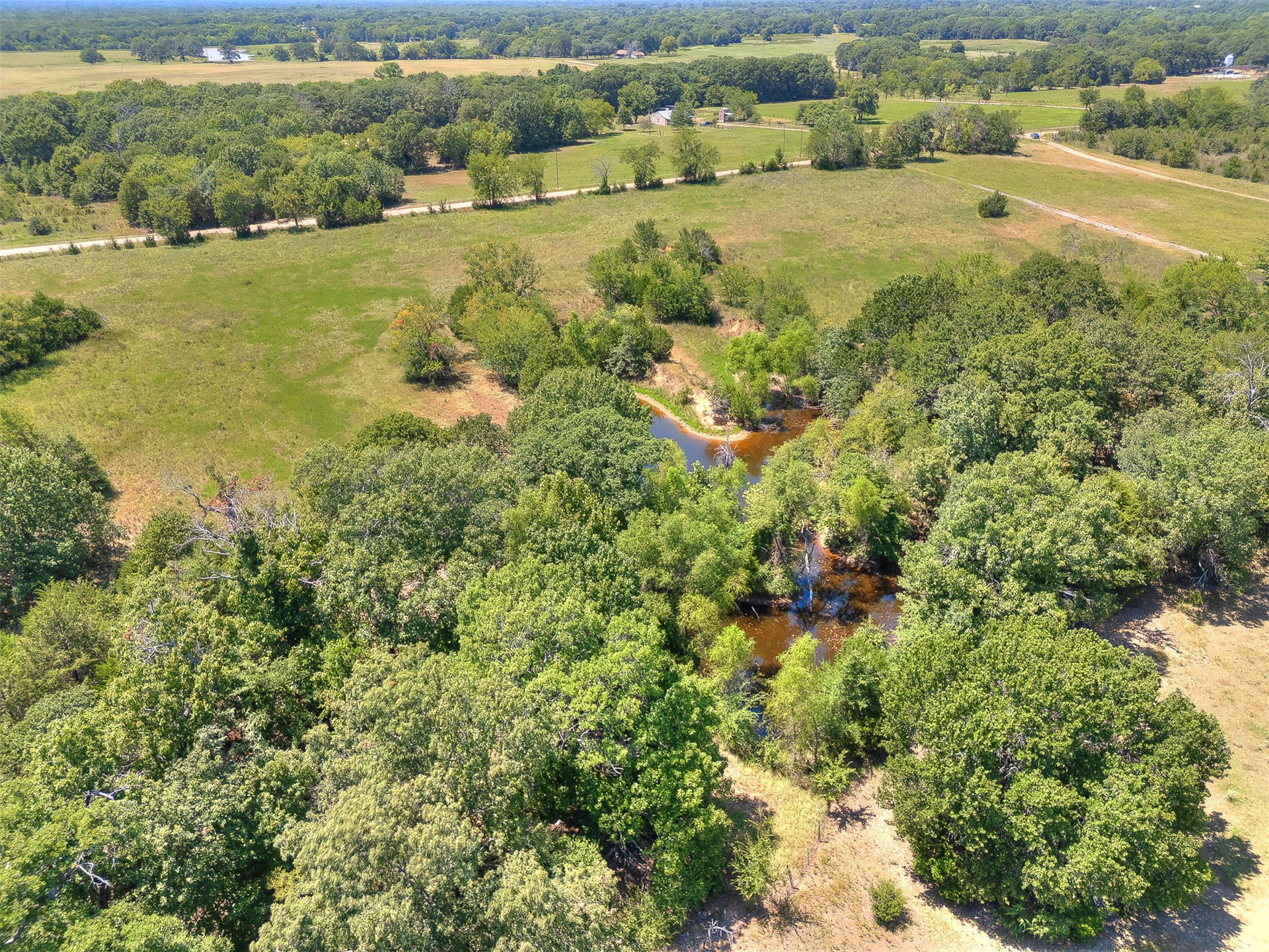 9735 E Sandy Creek Road Coleman OK 73432