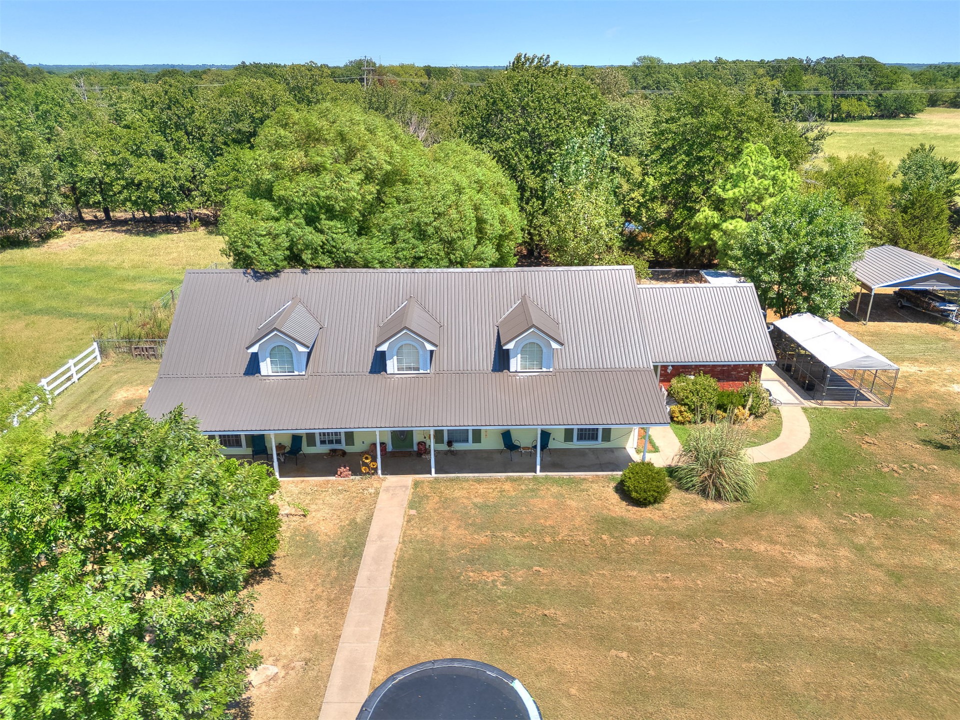9735 E Sandy Creek Road Coleman OK 73432