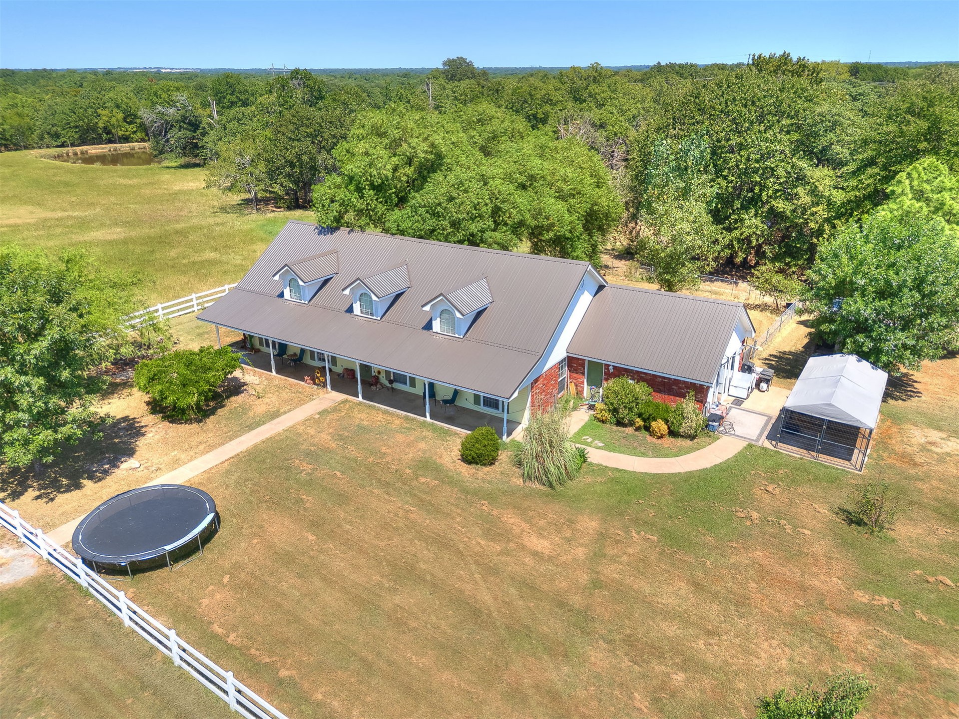 9735 E Sandy Creek Road Coleman OK 73432