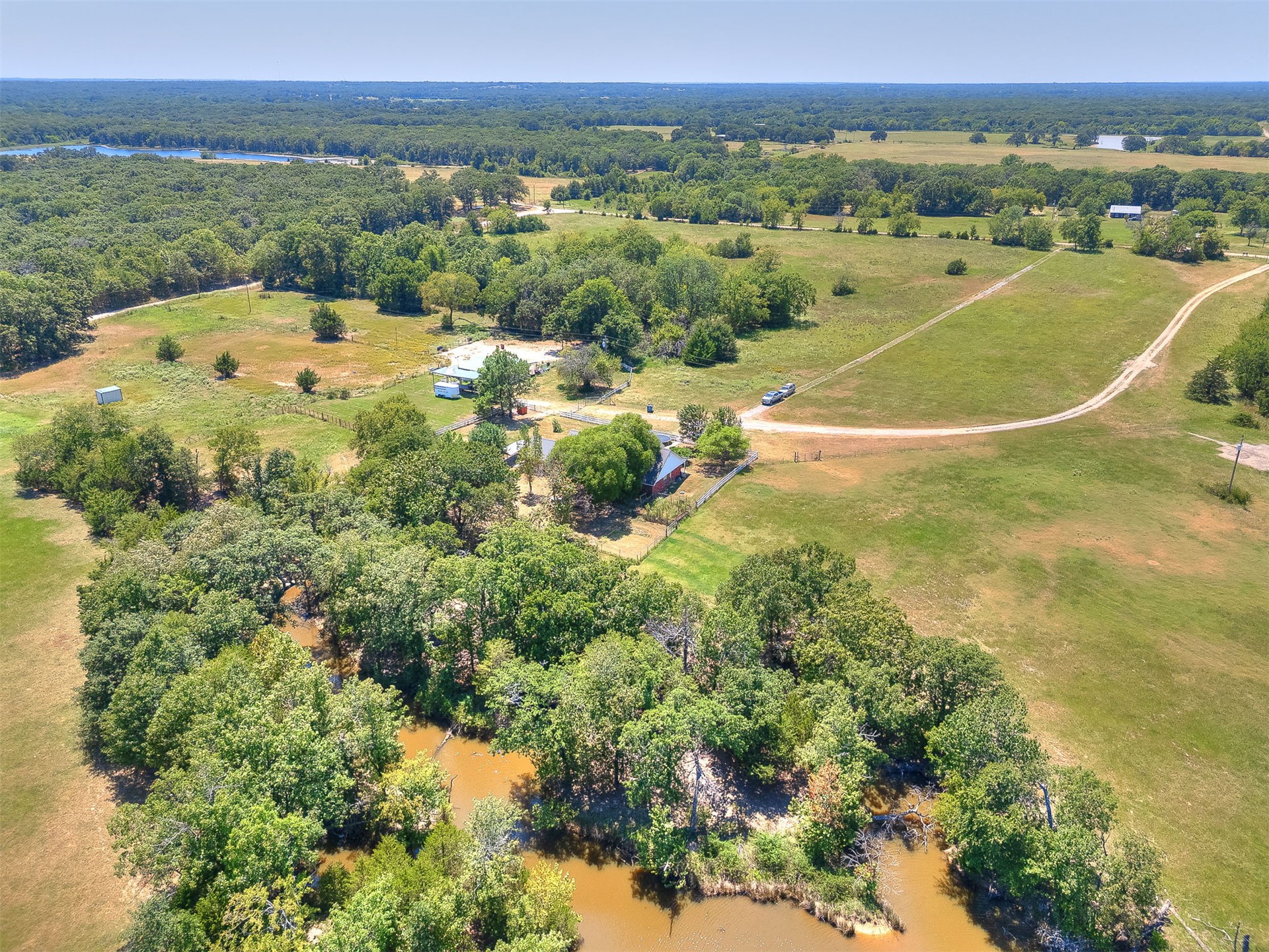 9735 E Sandy Creek Road Coleman OK 73432