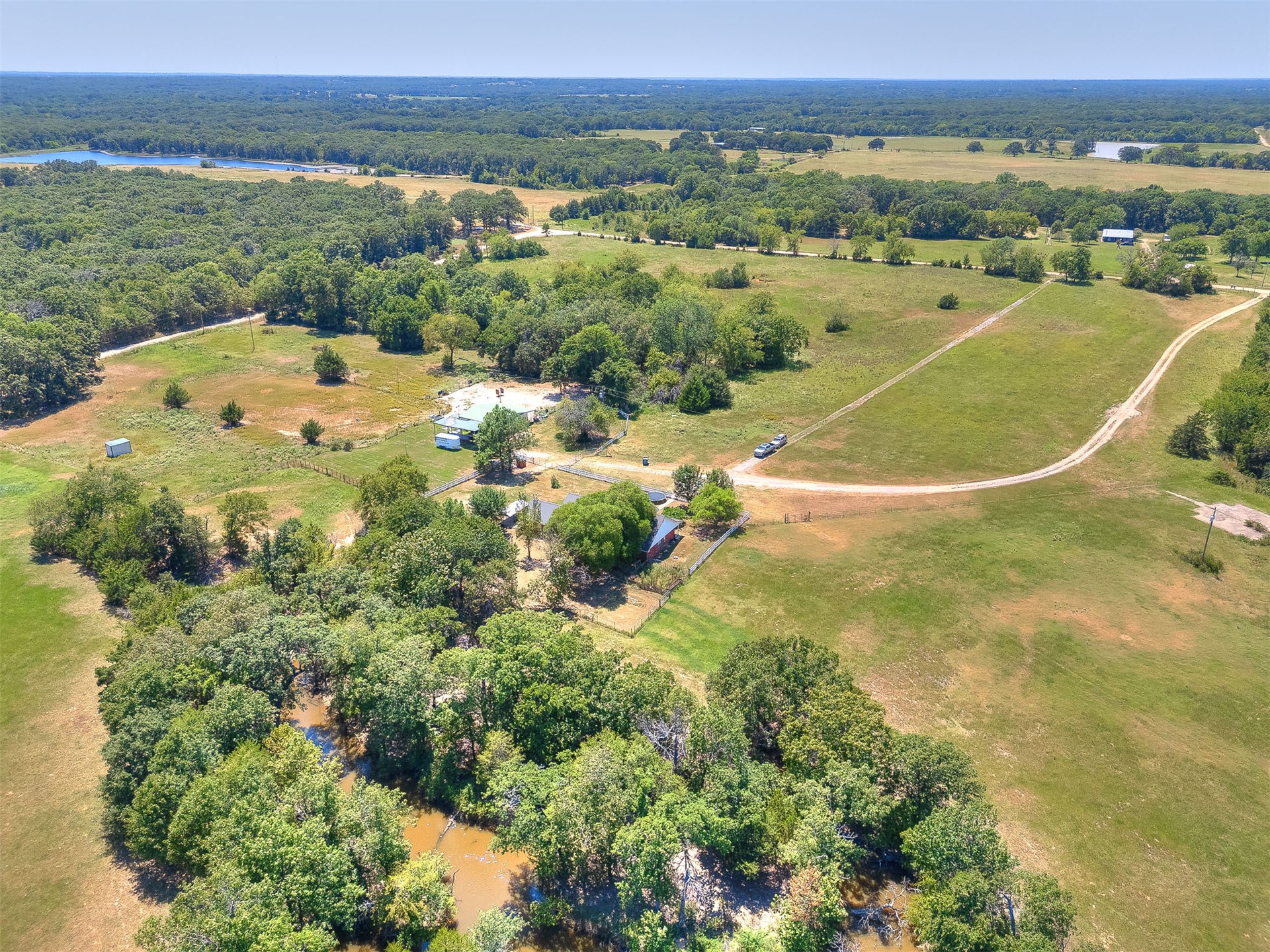 9735 E Sandy Creek Road Coleman OK 73432