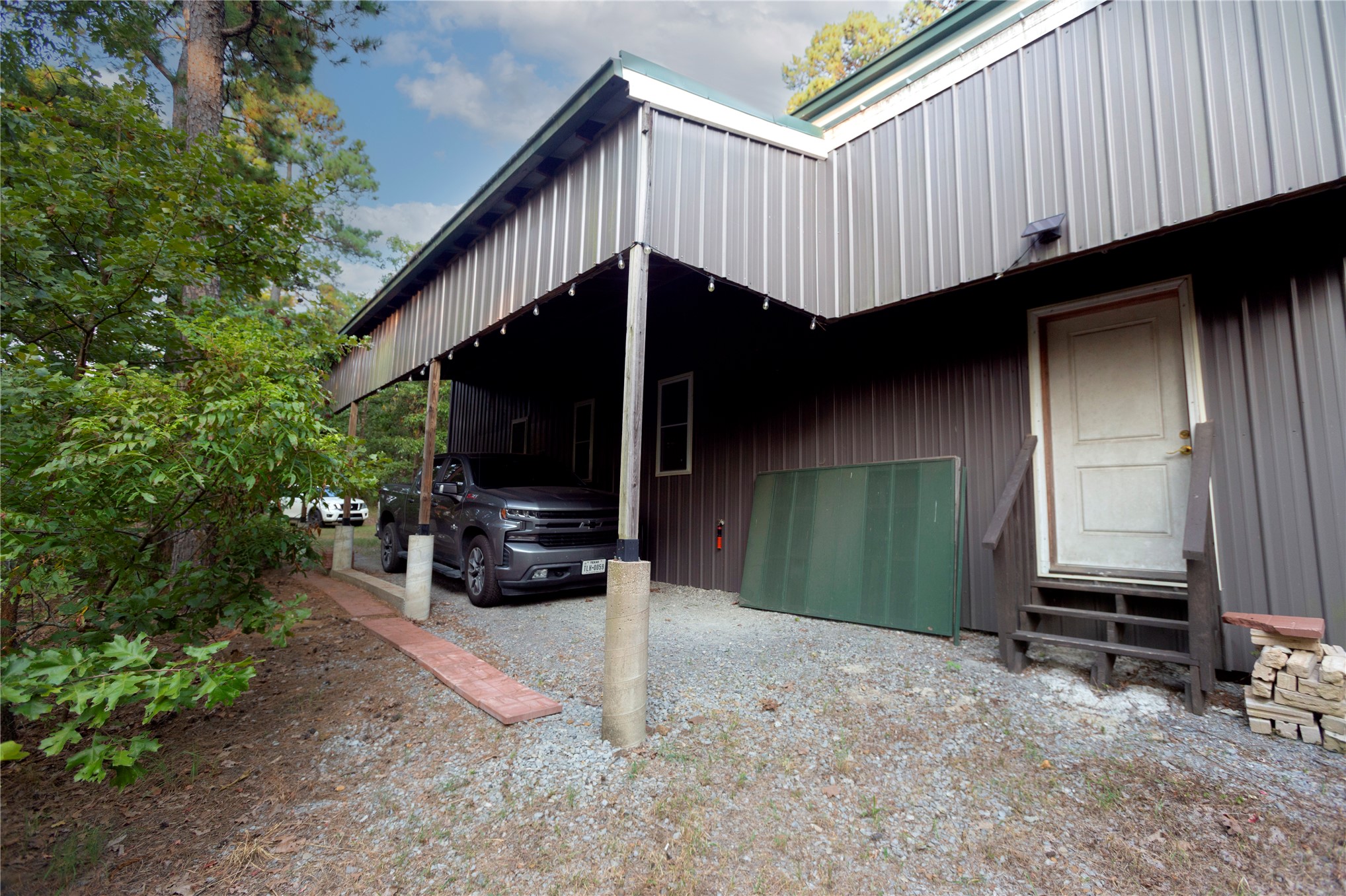 62 SE Highway 1 Wilburton OK 74578