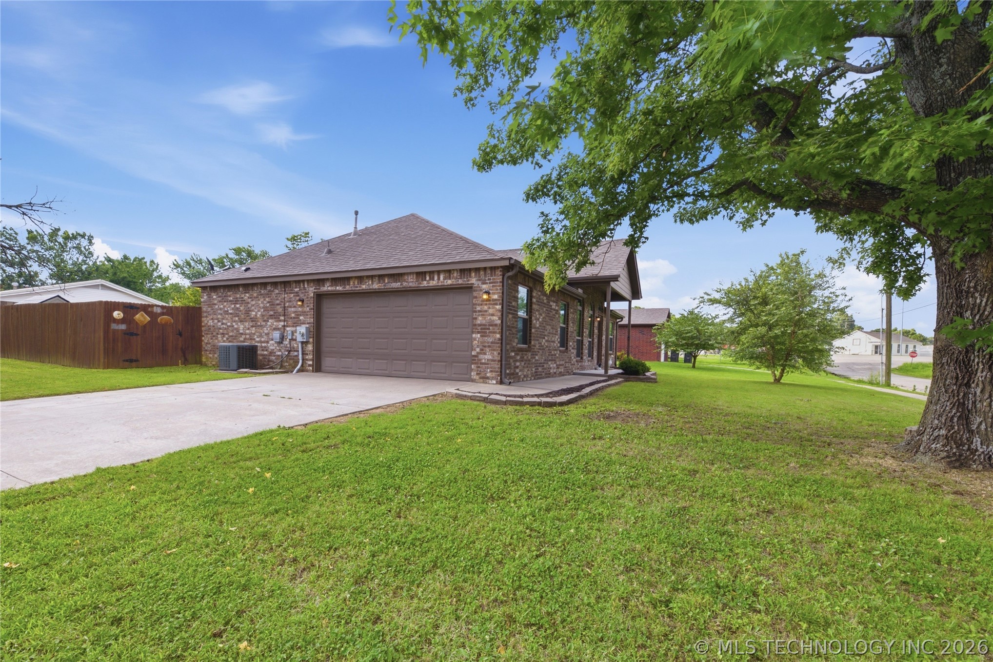 323 N Fairland Avenue Coweta OK 74429