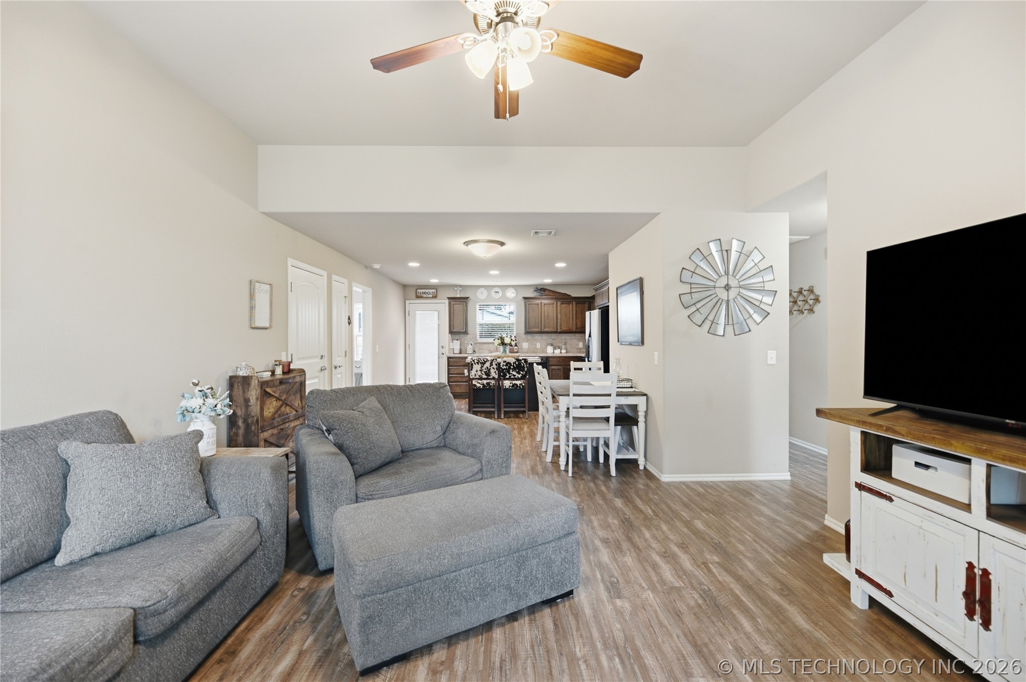 323 N Fairland Avenue Coweta OK 74429