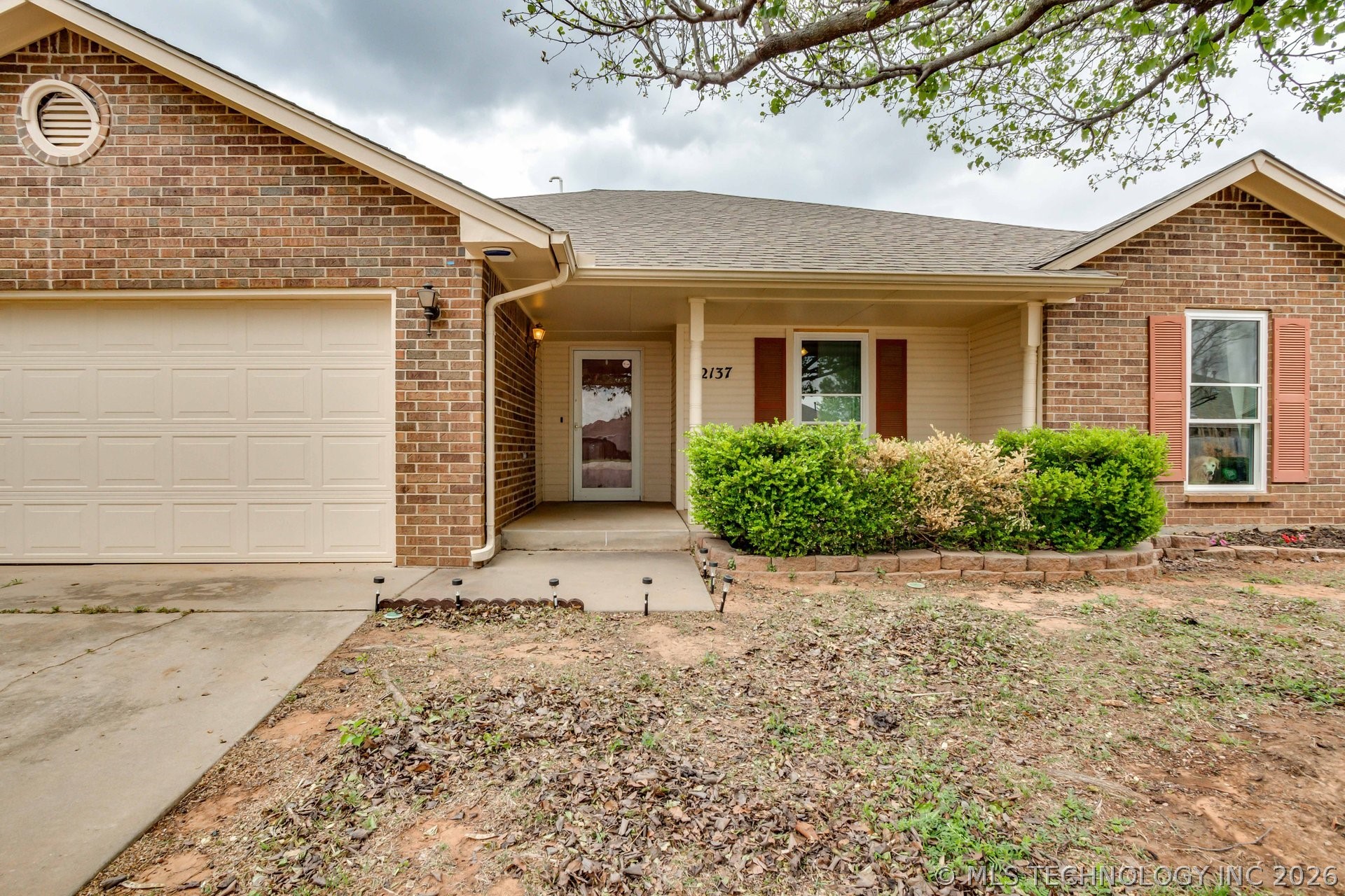 2137 NE 13th Moore OK 73160