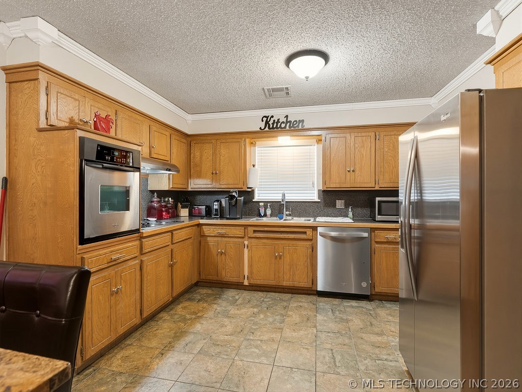 1915 E 15th Street Ada OK 74820