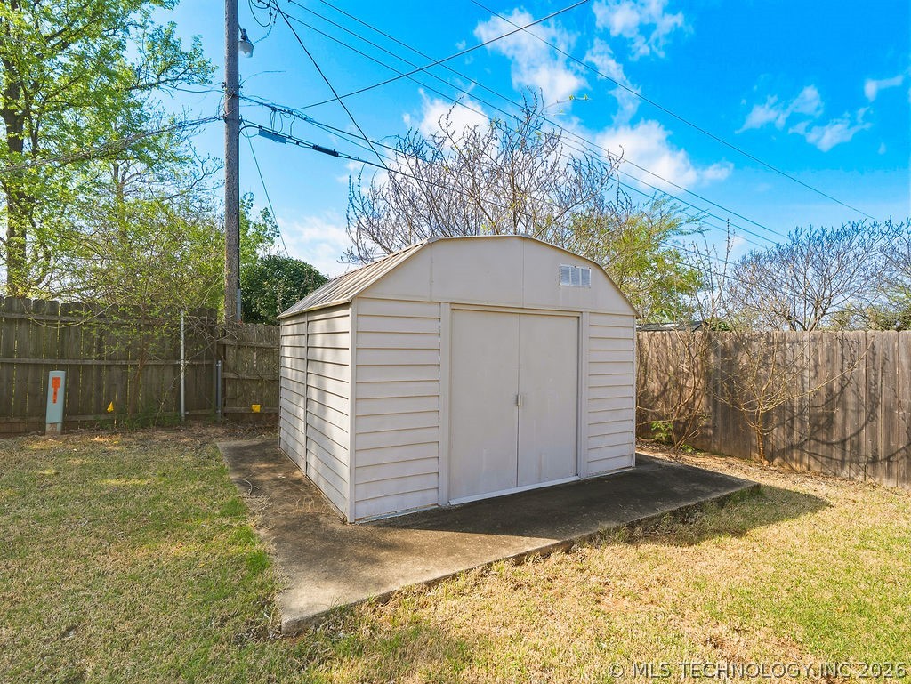 1915 E 15th Street Ada OK 74820