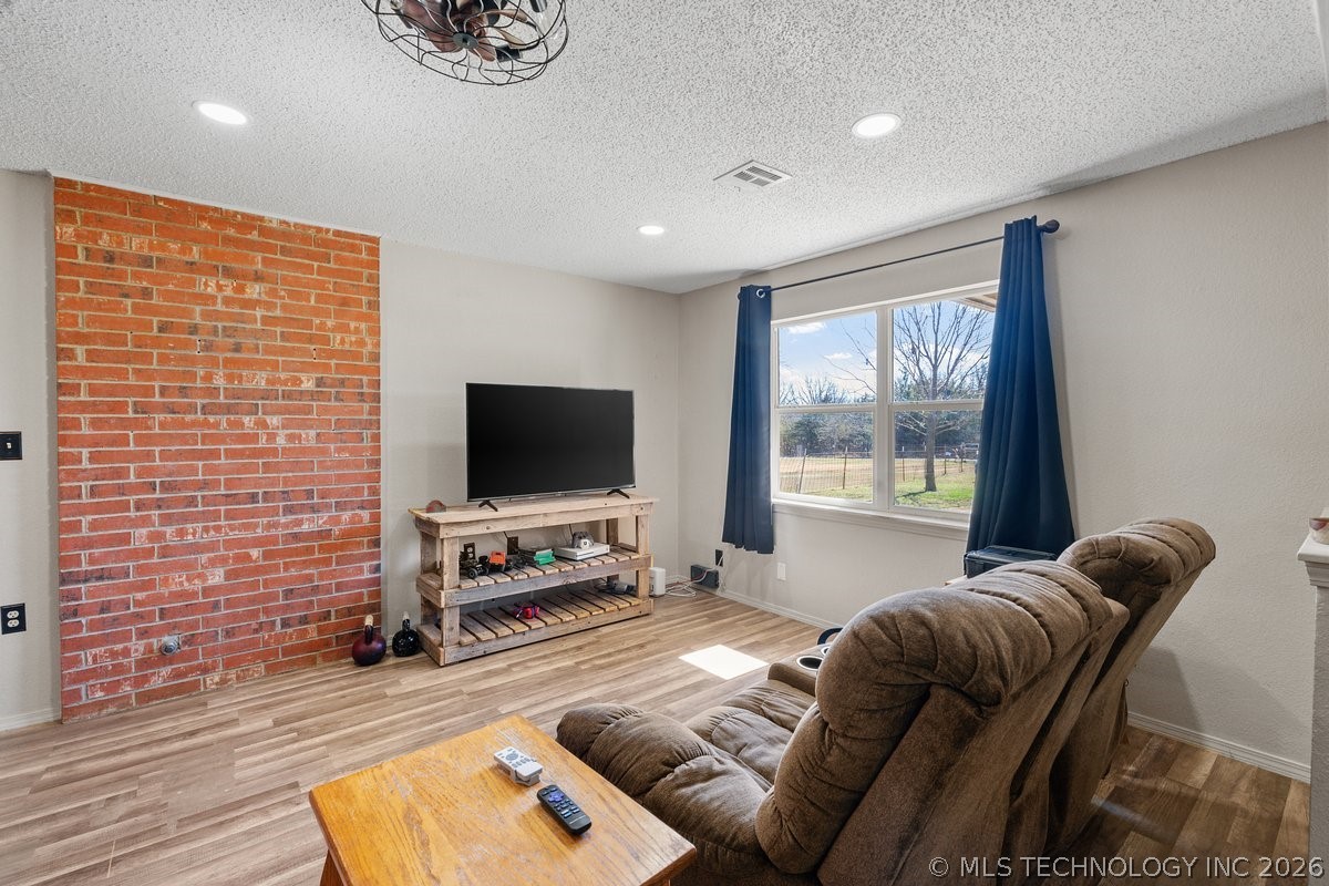 20283 W Hickory Drive Sapulpa OK 74066