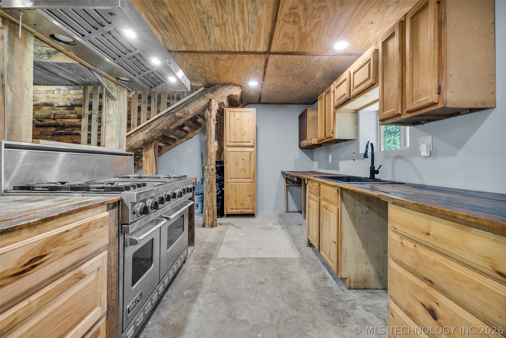 22307 E 843 Road Park Hill OK 74451