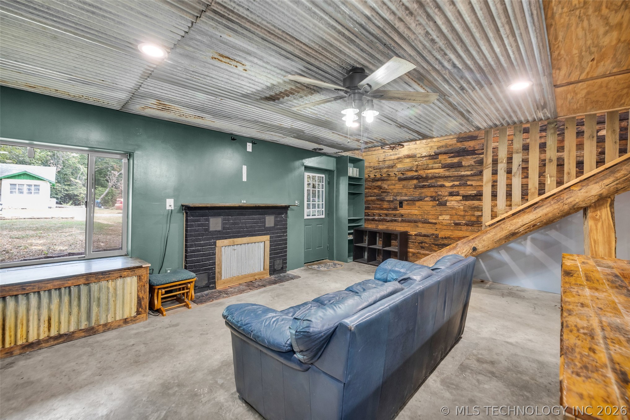 22307 E 843 Road Park Hill OK 74451