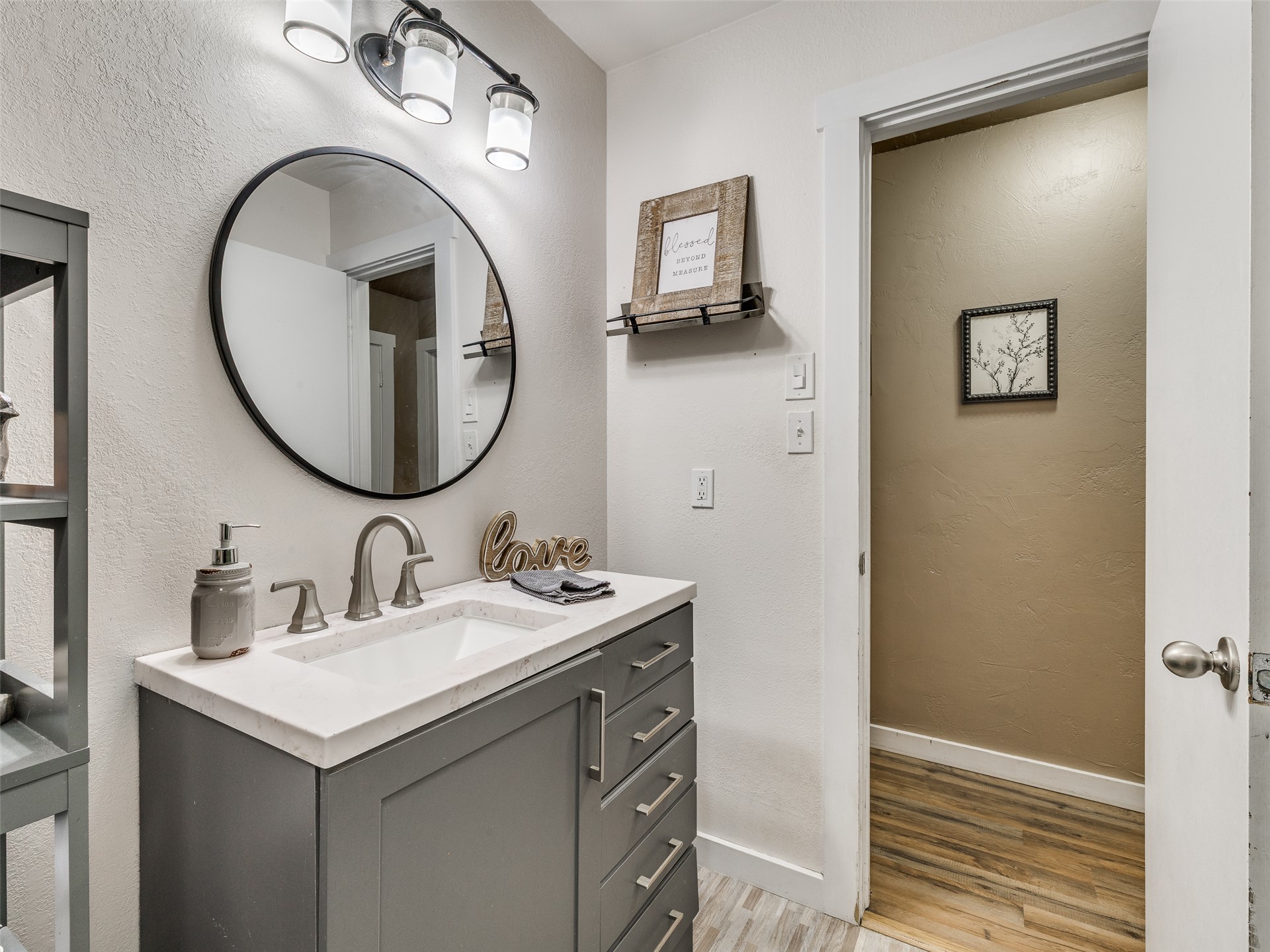 22 Linda Street Kiefer OK 74041