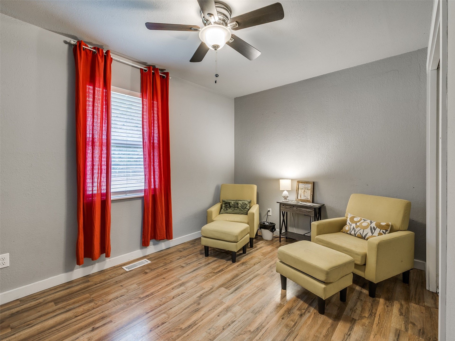 22 Linda Street Kiefer OK 74041