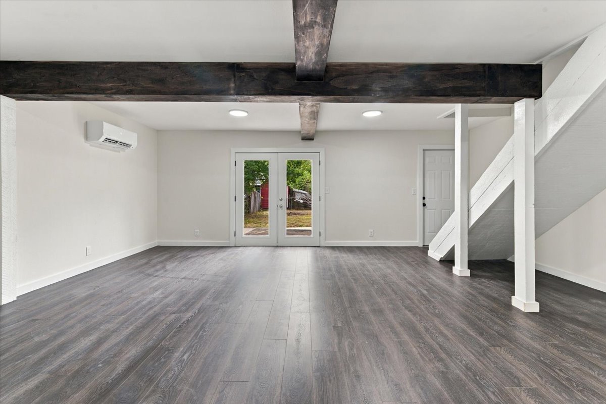 3706 W 42nd Place Tulsa OK 74107
