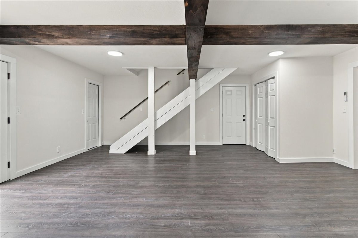 3706 W 42nd Place Tulsa OK 74107