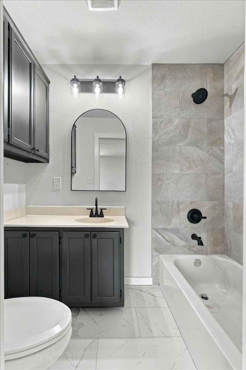 3706 W 42nd Place Tulsa OK 74107