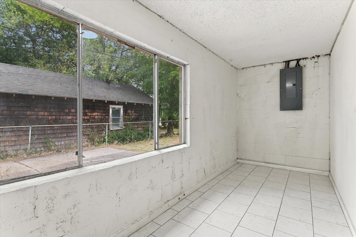 3706 W 42nd Place Tulsa OK 74107