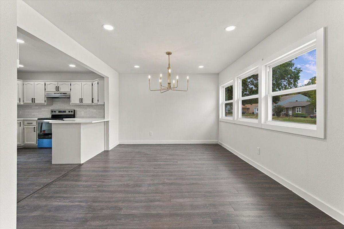 3706 W 42nd Place Tulsa OK 74107