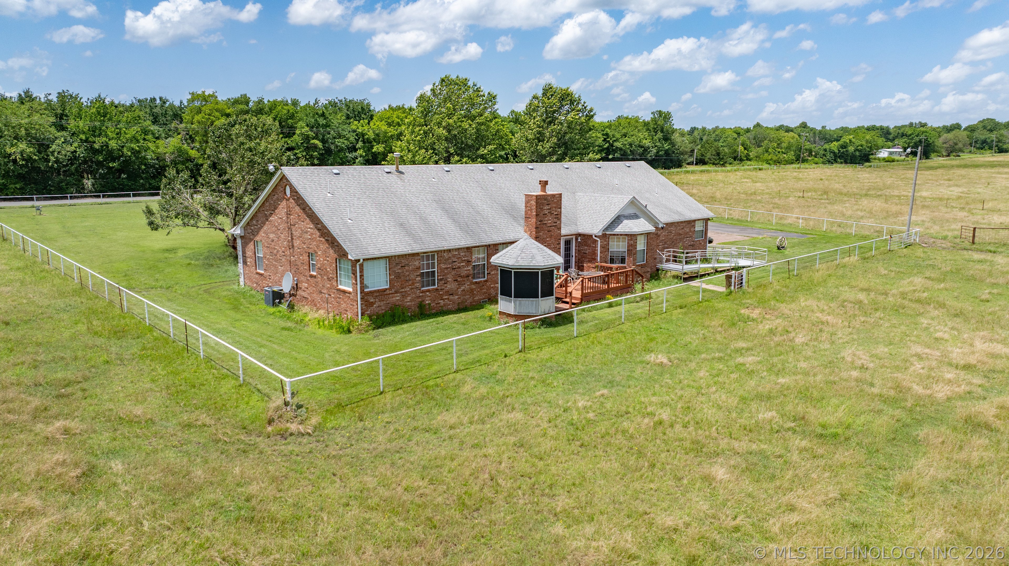 1 W 204th Street Haskell OK 74436