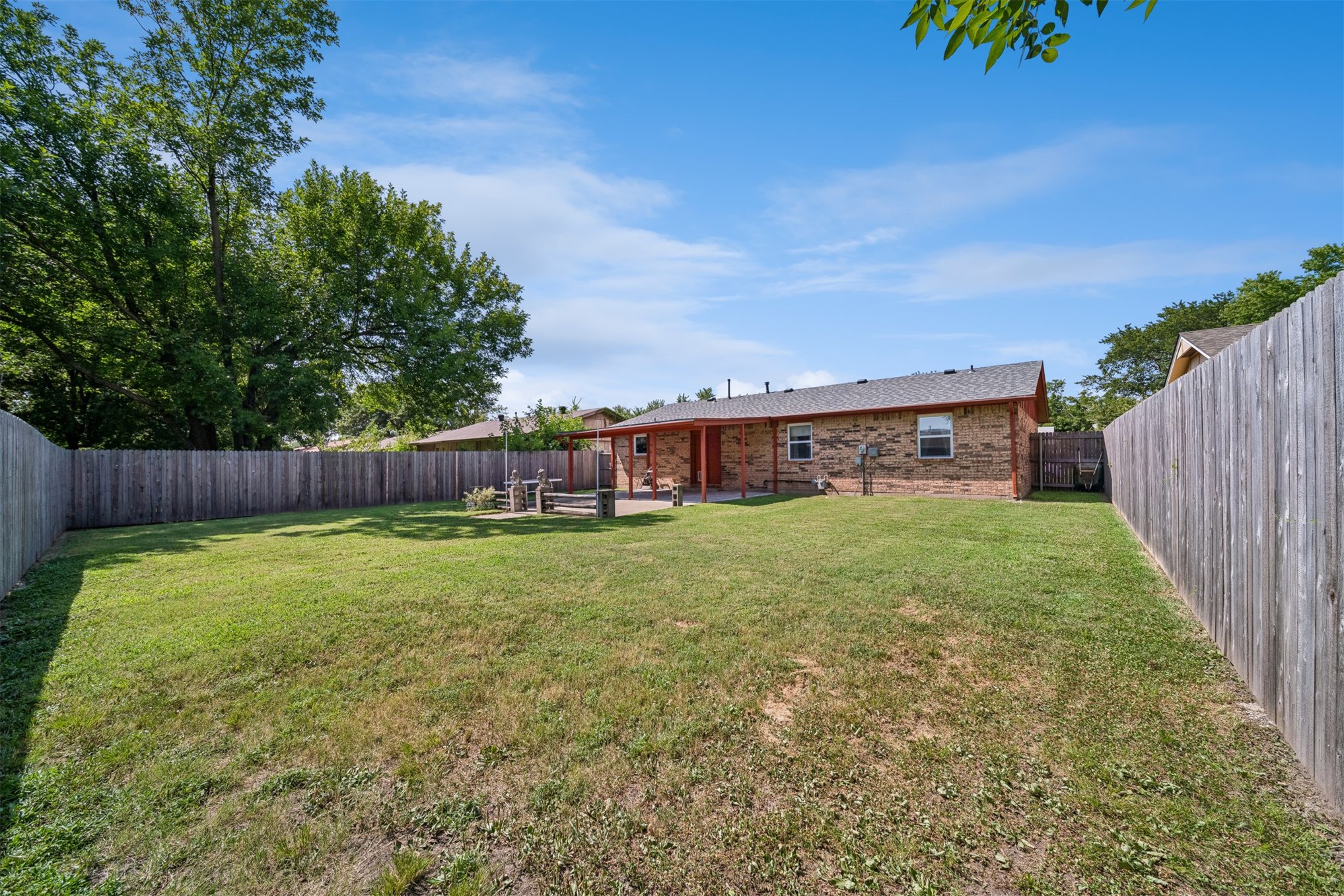11906 E 37th Place Tulsa OK 74146