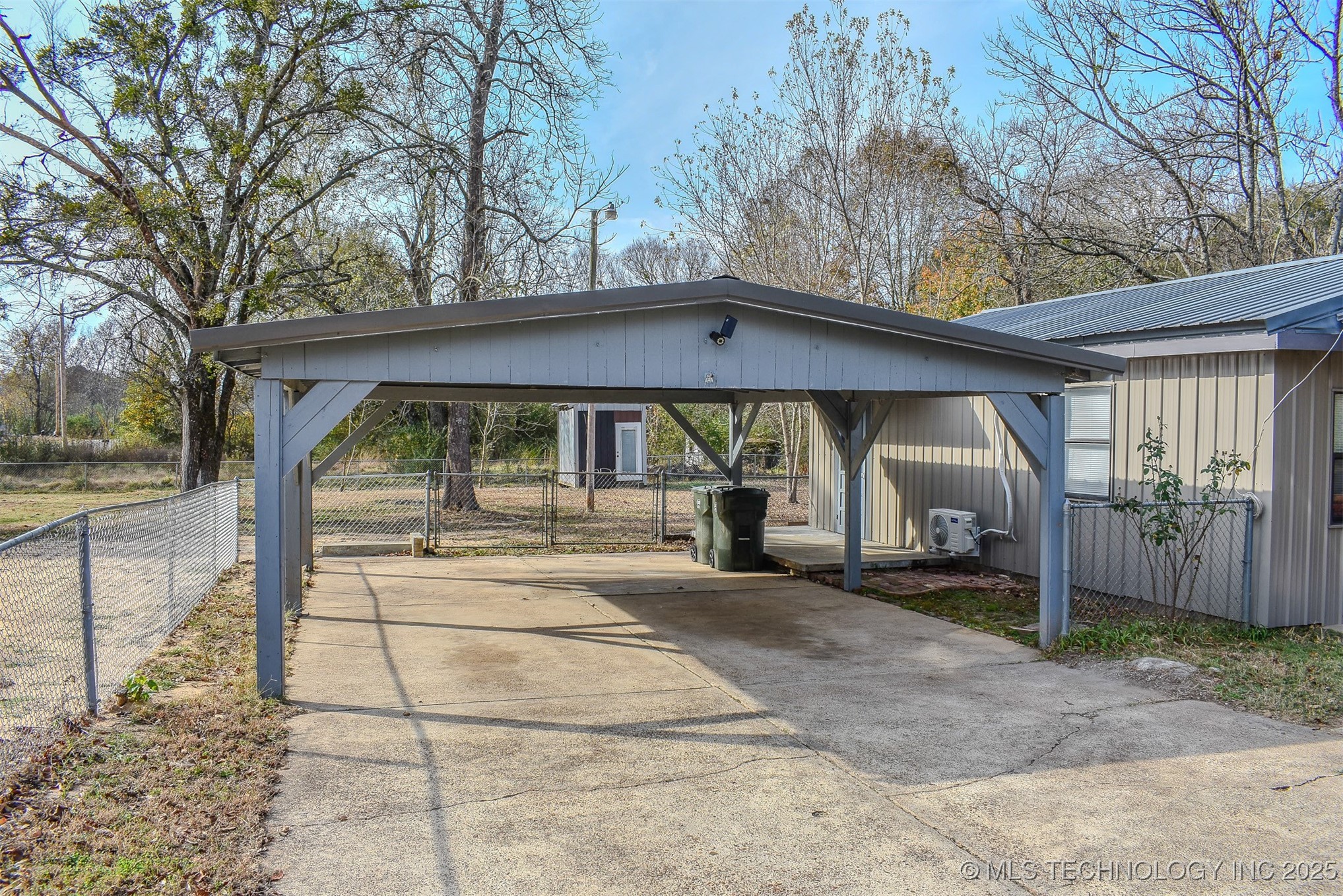 406 SE I Street Antlers OK 74523