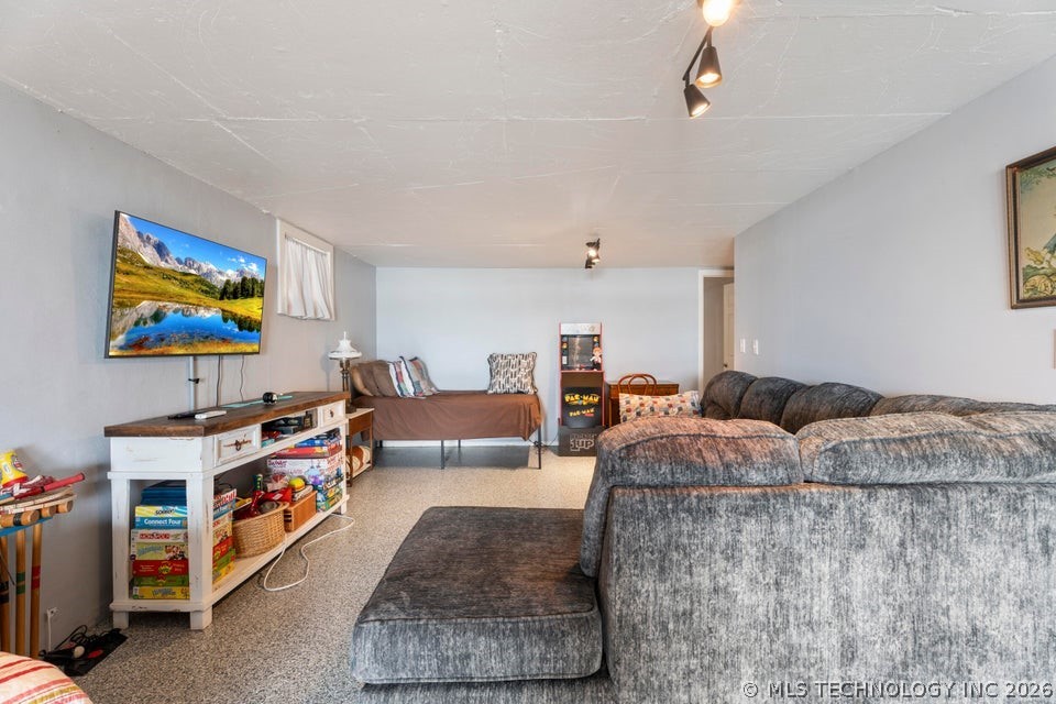 8823 Keller Road Grove OK 74344