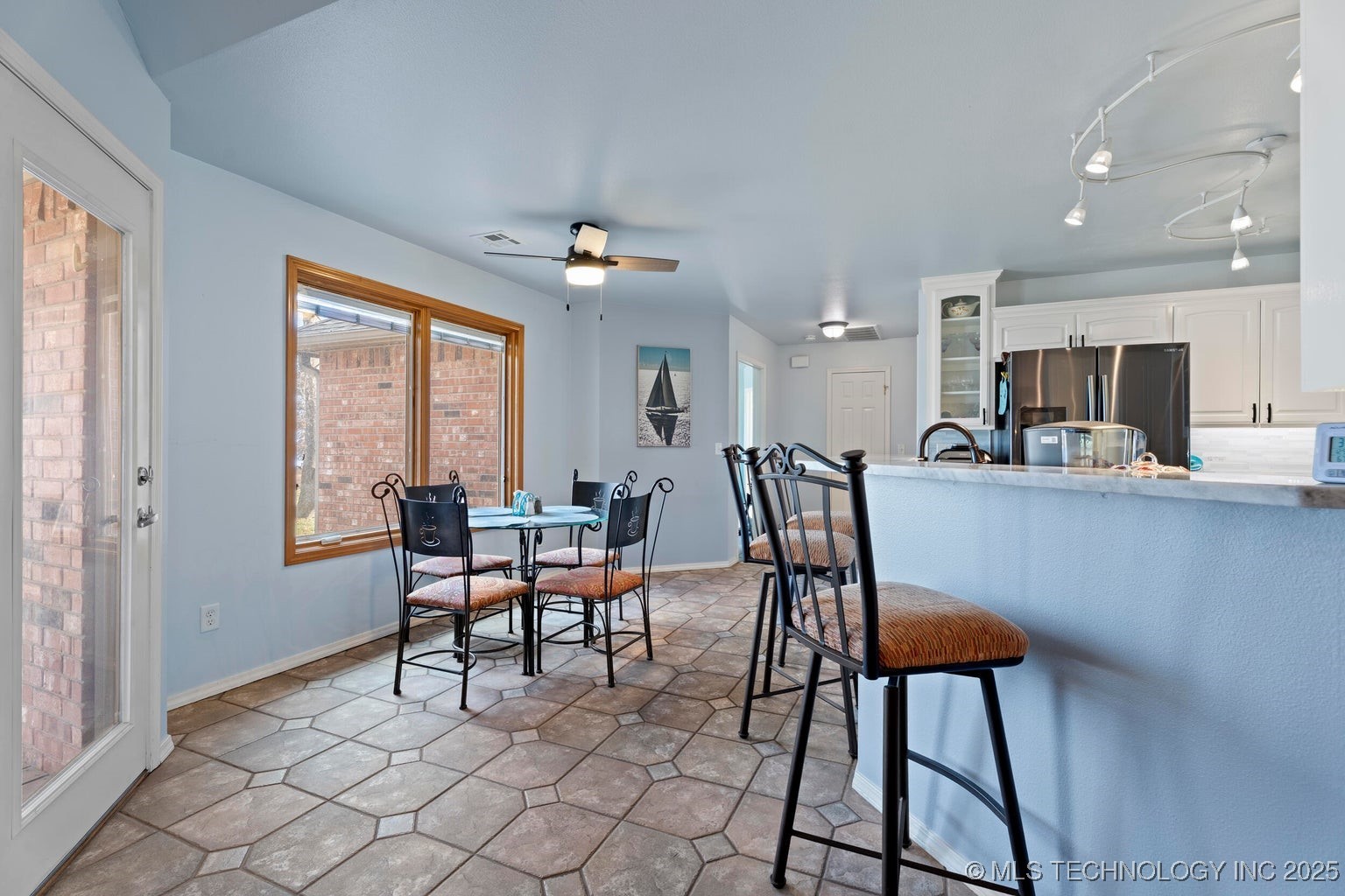 27204 S 125 Highway Afton OK 74331