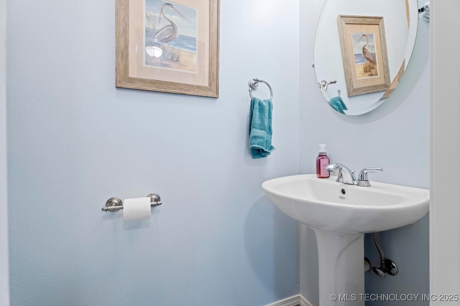 27204 S 125 Highway Afton OK 74331