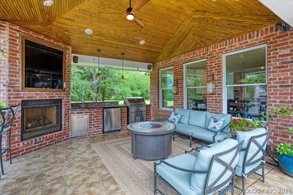 3419 Castle Court Durant OK 74701